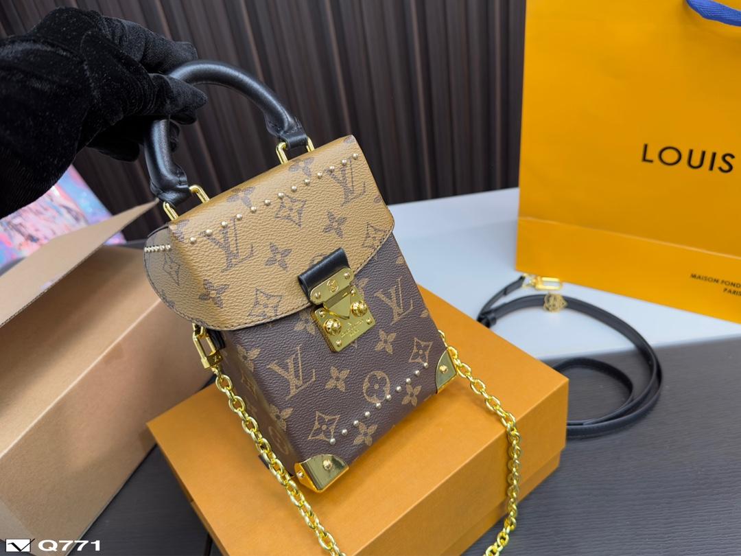 Replica Louis Vuitton Bag 12*17CM