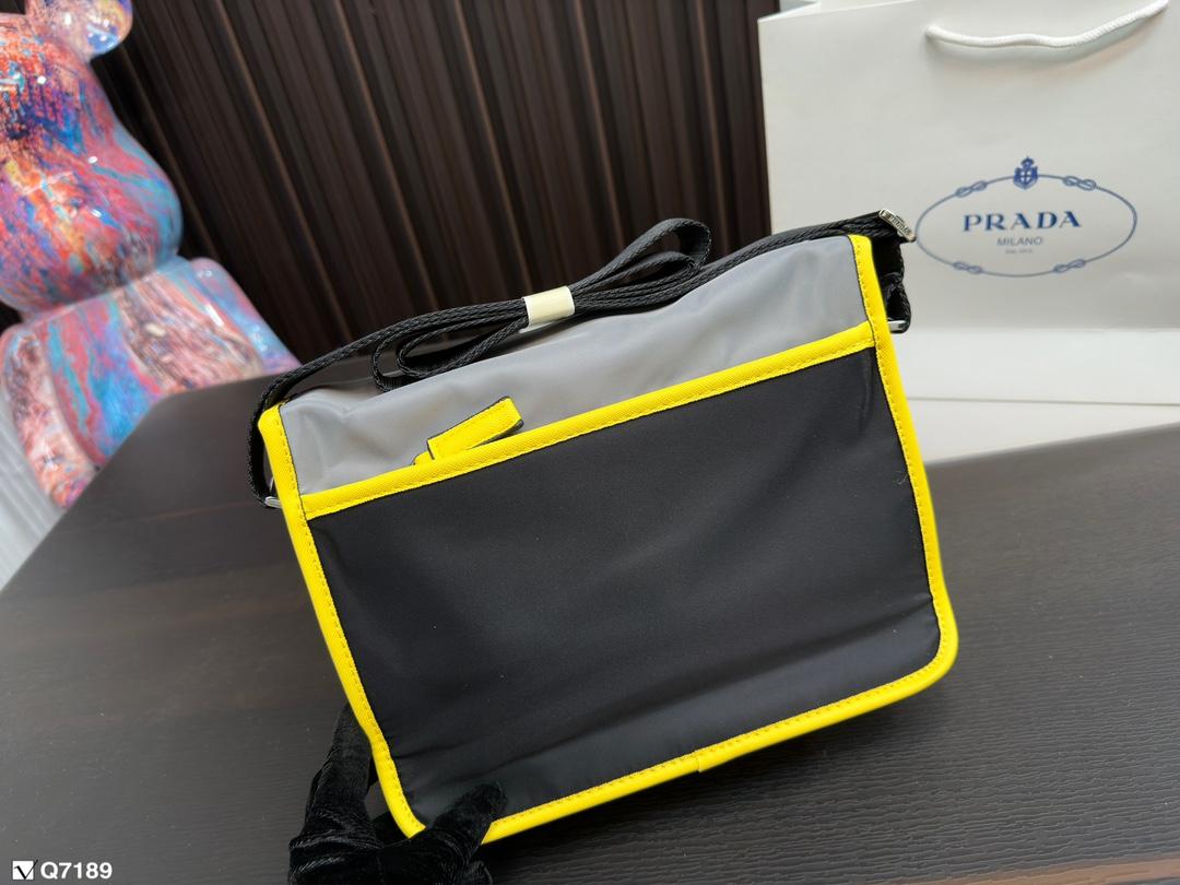 Replica Prada Bag 22*25CM