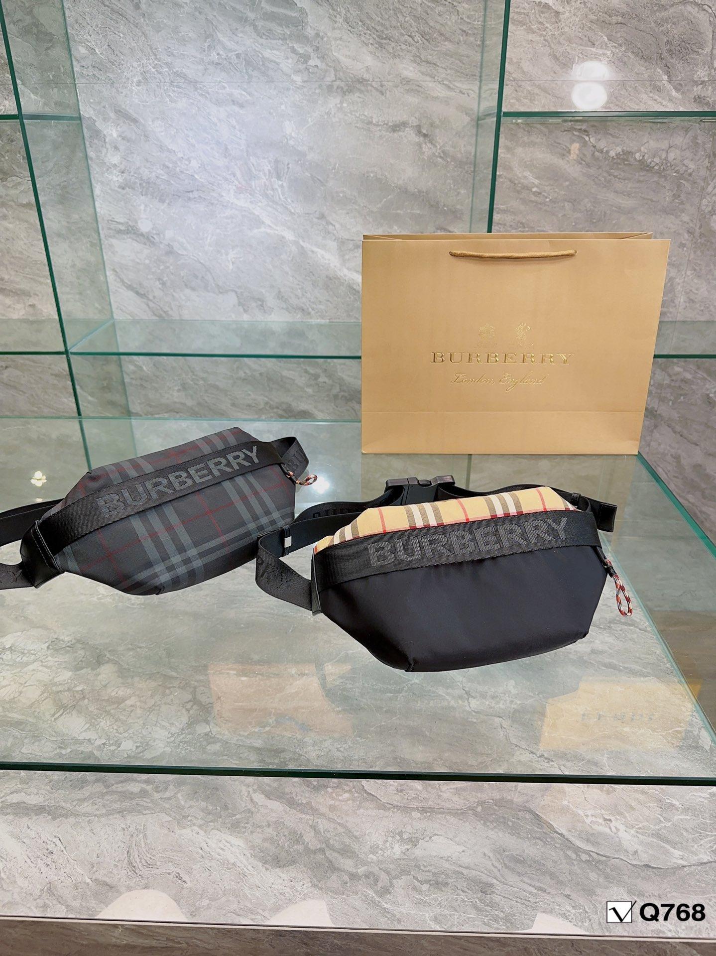 Replica Burberry Bag 30*15CM