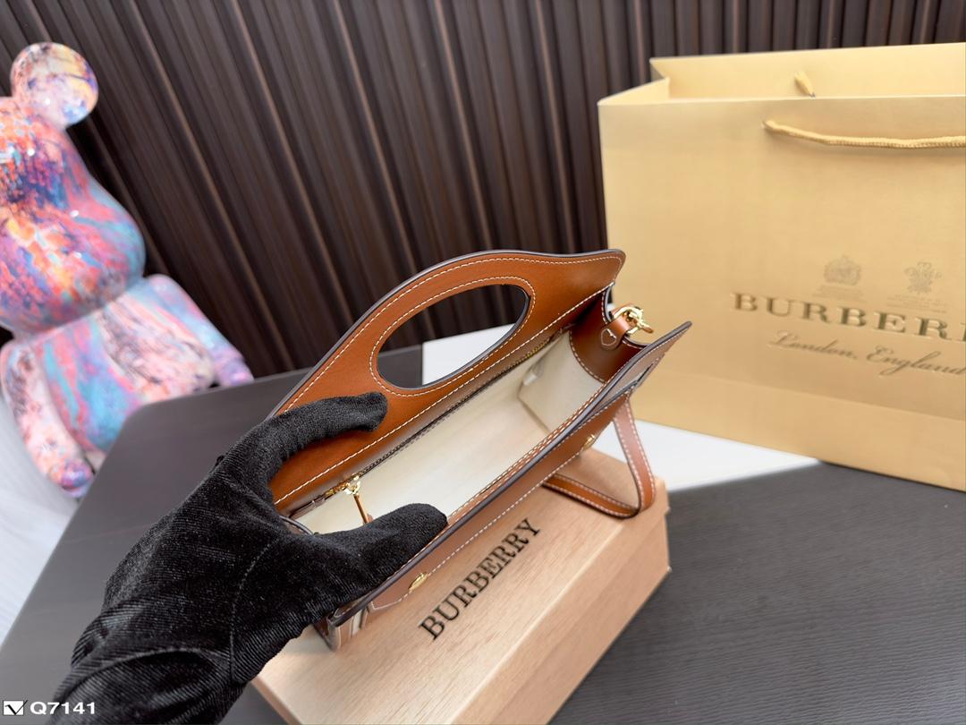 Replica Burberry Bag 22*19CM