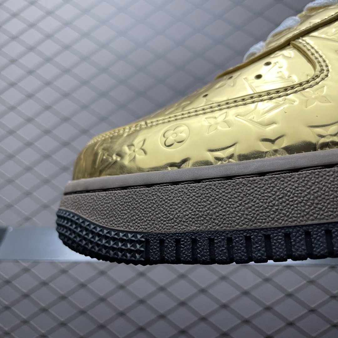 Replica Louis Vuitton Shoe Louis Vuitton x Nike Air Force Gold Size 38-45 65PHIO53