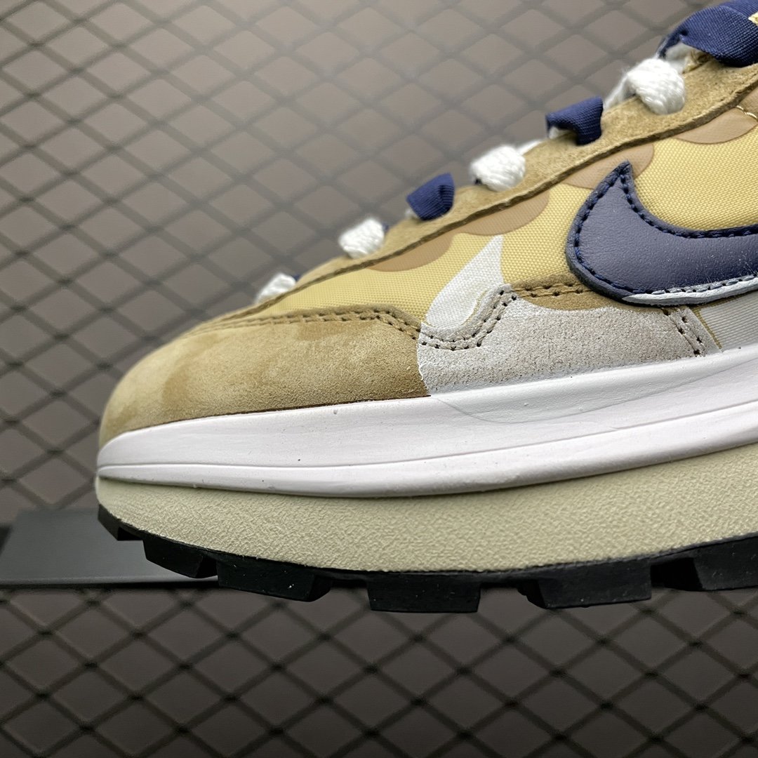 Replica Nike Shoe Sacai X Nike Vaporwaffle 3.0 DD1875-200 36-46