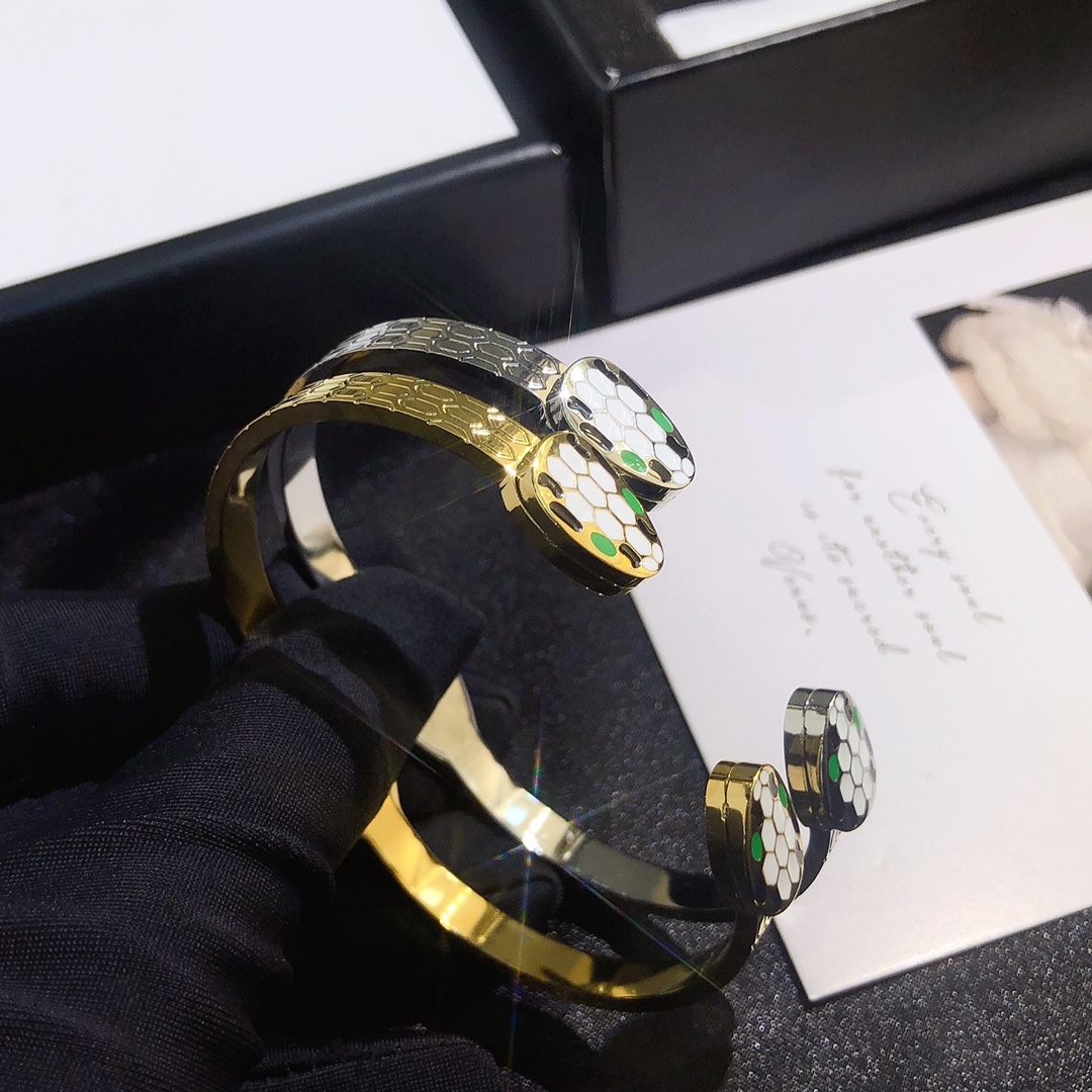 Replica BVLGARI Bangle