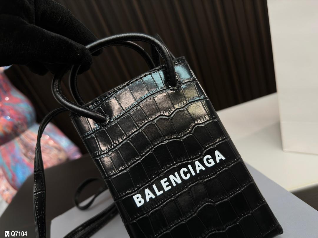Replica Balenciaga Bag 11*17CM