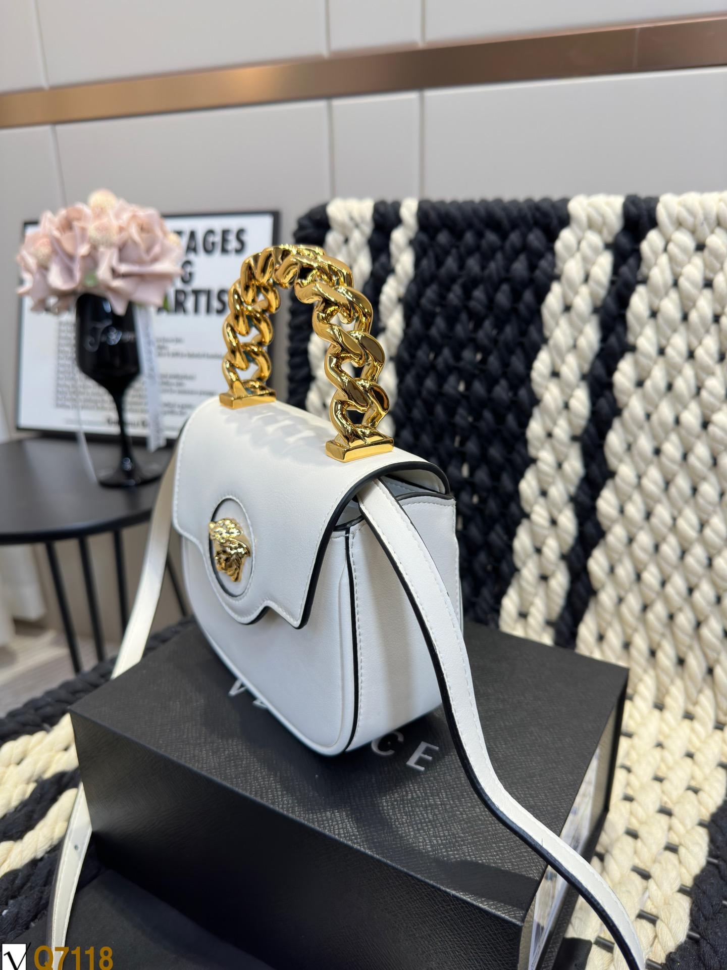 Replica VERSACE Bag 16.5*15CM
