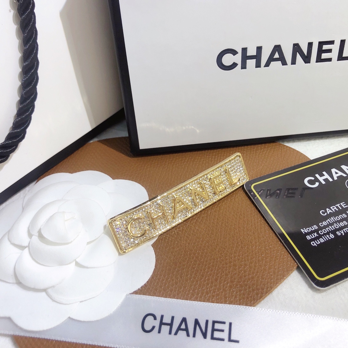 Replica CHANEL Brooch