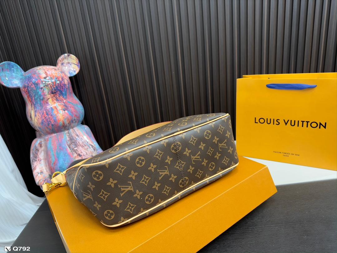 Replica Louis Vuitton Bag 26*28CM