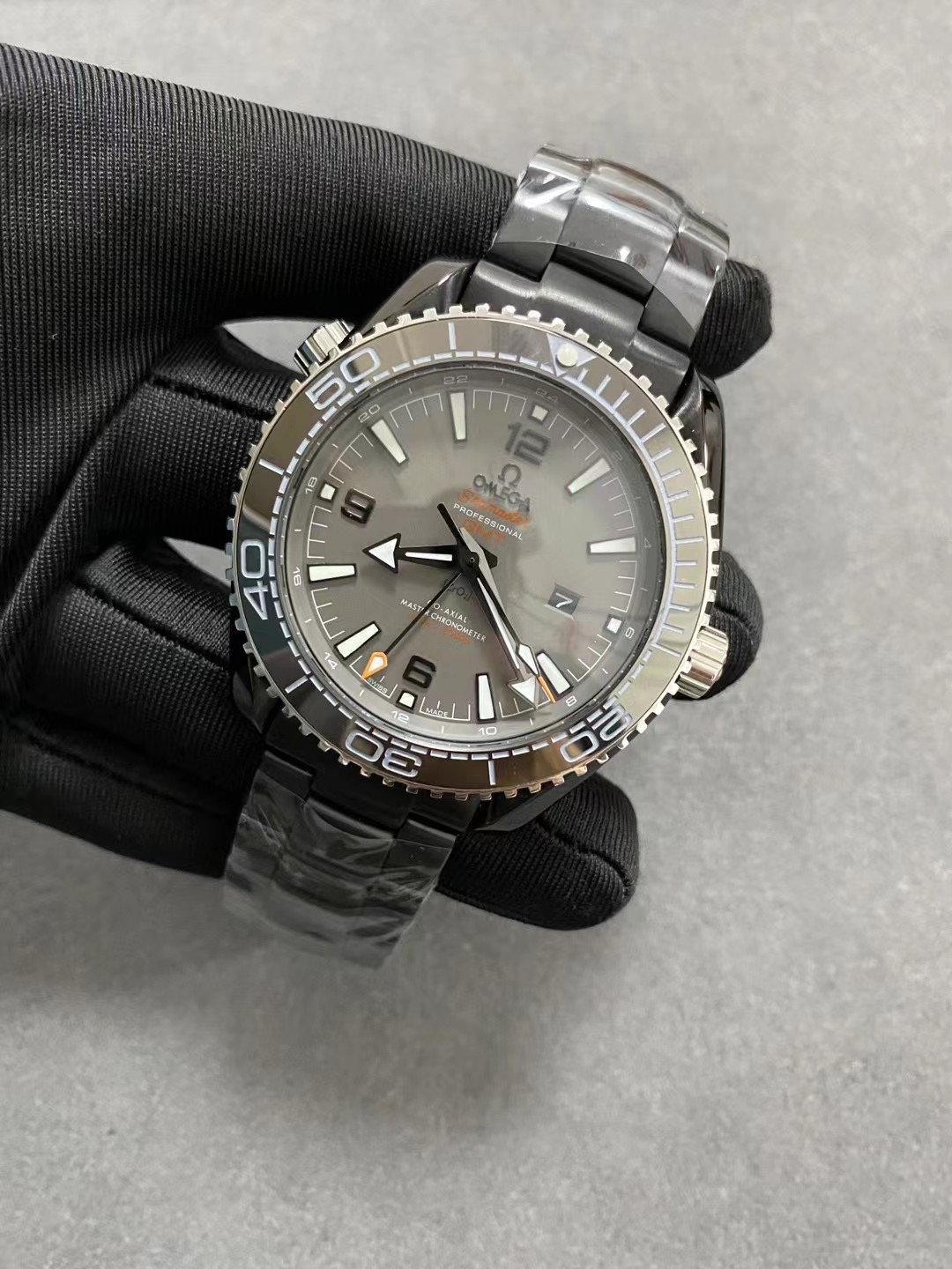 Replica Omega 904l Stainless Steel Automatic Machine Watch 44MM