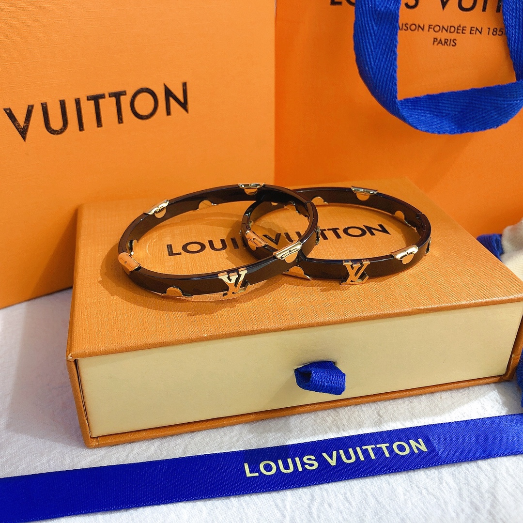 Replica LOUIS VUITTON Bangle
