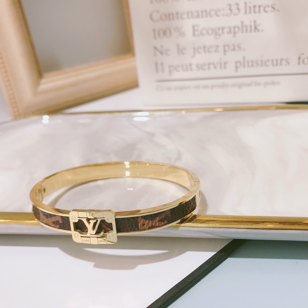 Replica LOUIS VUITTON Bangle