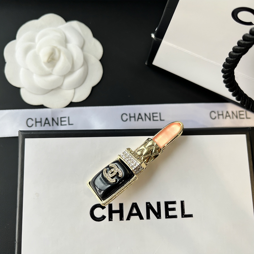 Replica CHANEL Brooch