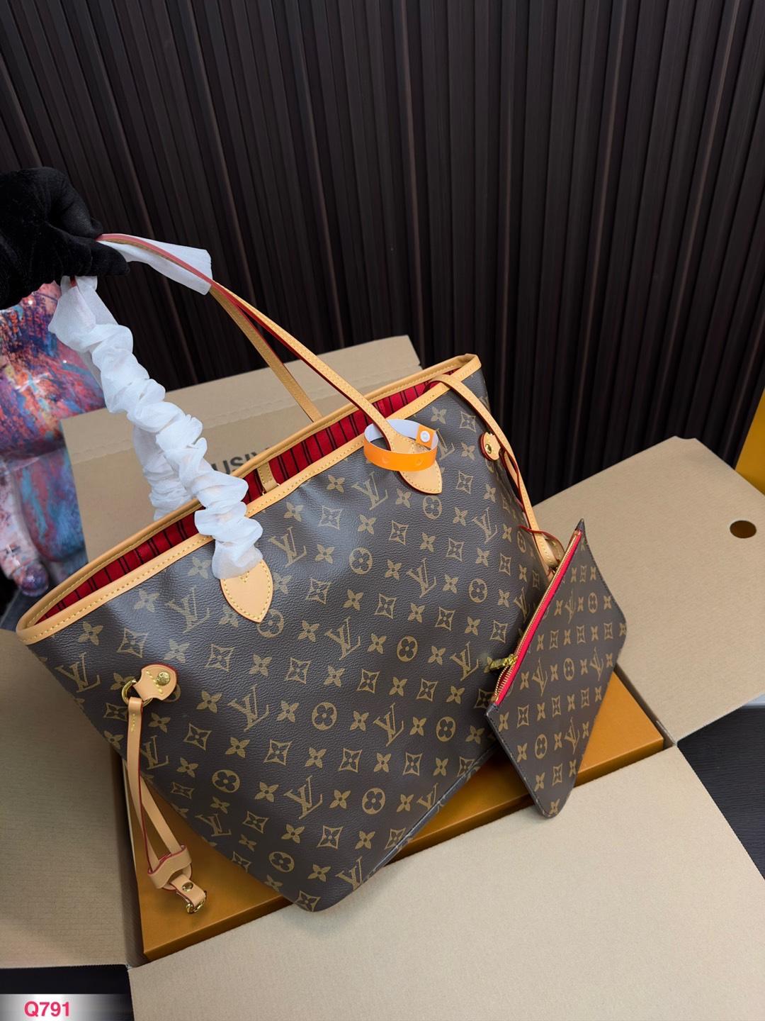 Replica Louis Vuitton Bag 29*32CM
