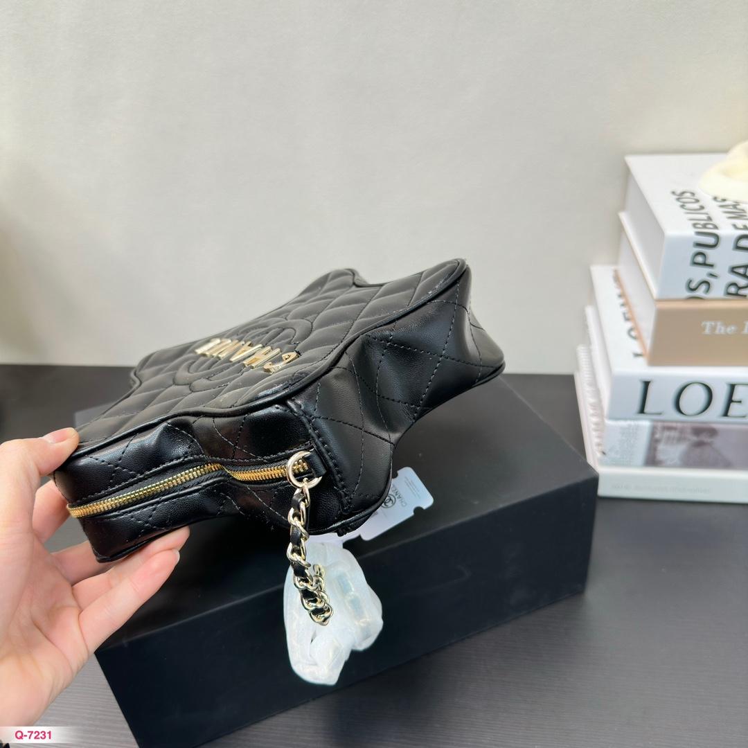 Replica Chanel Bag 22*20CM