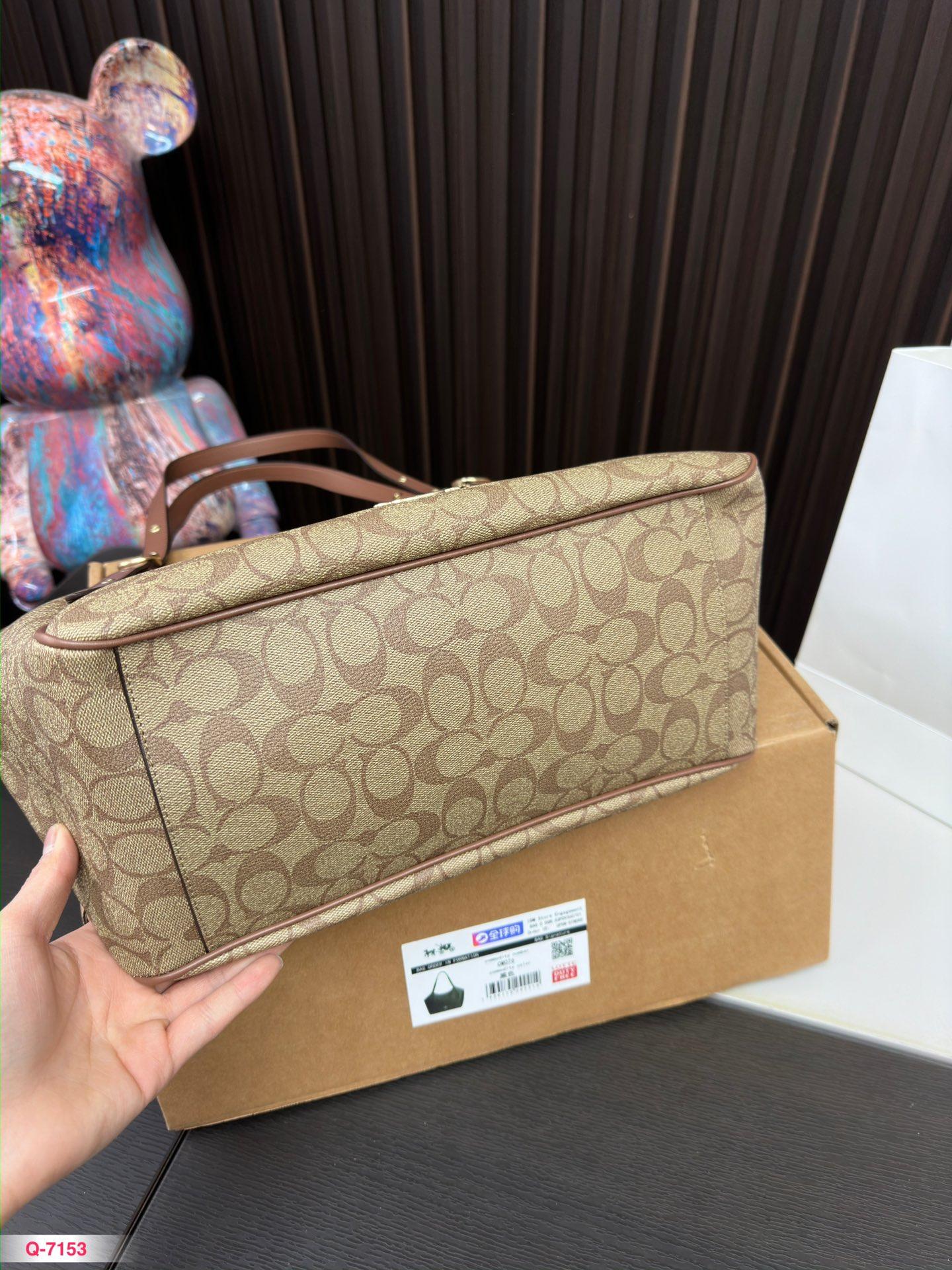 Replica Coach Bag 32*25CM