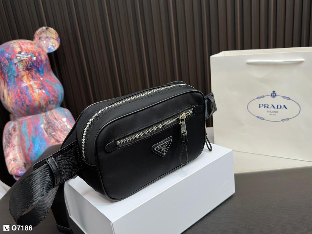 Replica Prada Bag 23*13CM