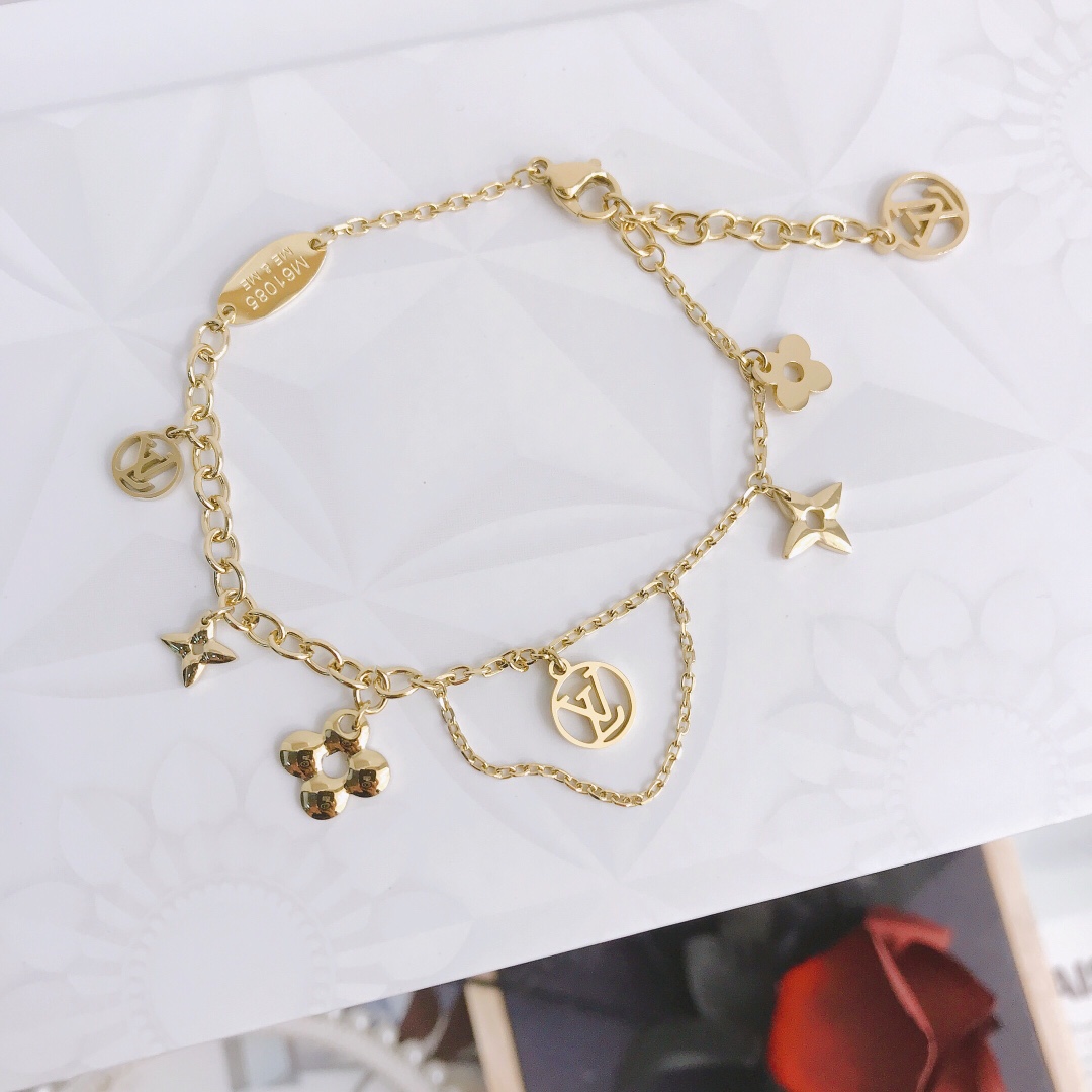 Replica LOUIS VUITTON Bracelet