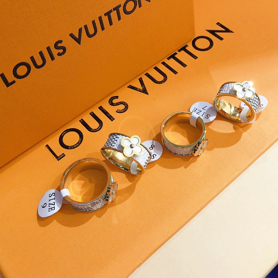 Replica LOUIS VUITTON Ring
