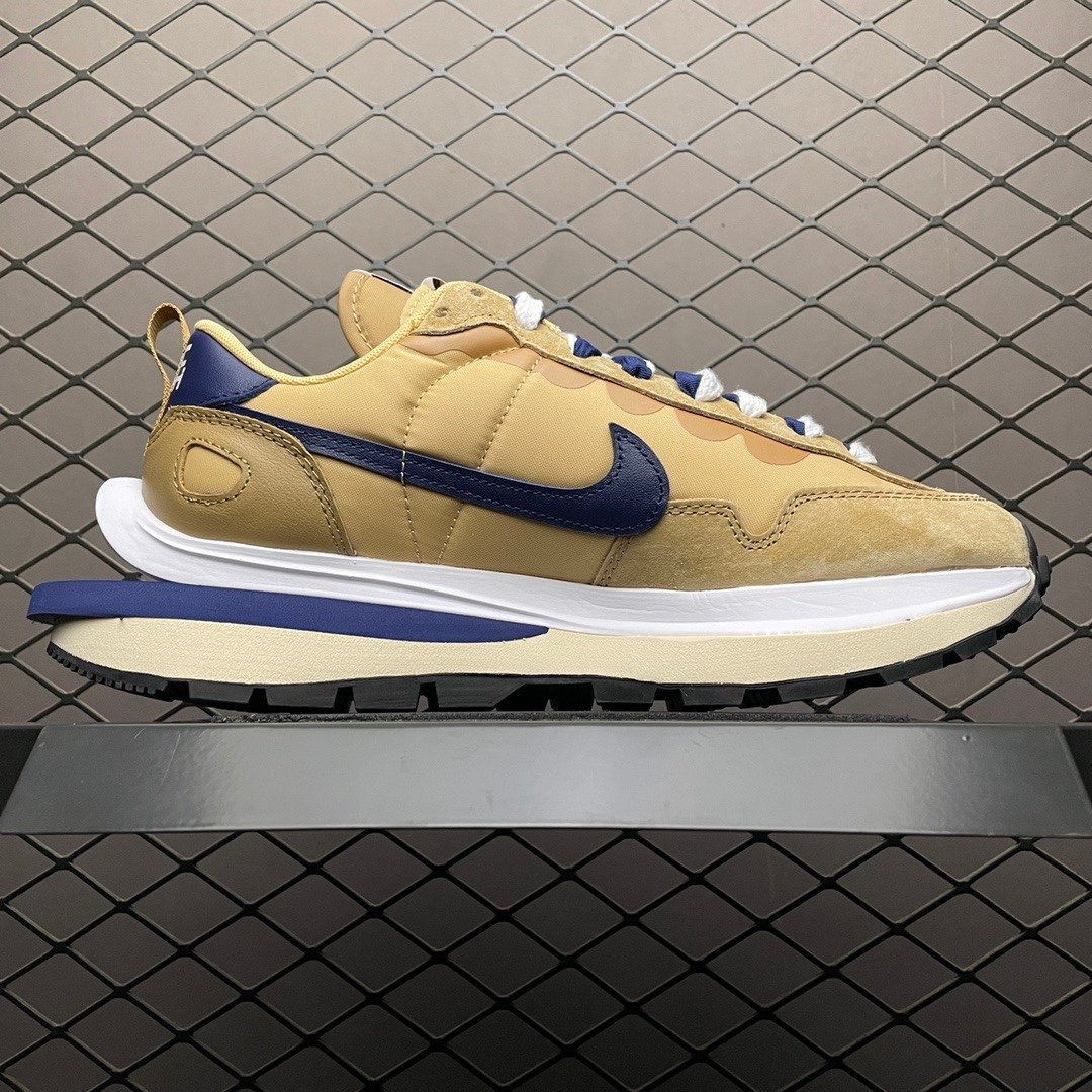 Replica Nike Shoe Sacai x Nike Vaporwaffle 3.0  DD1875-200 N_02920
