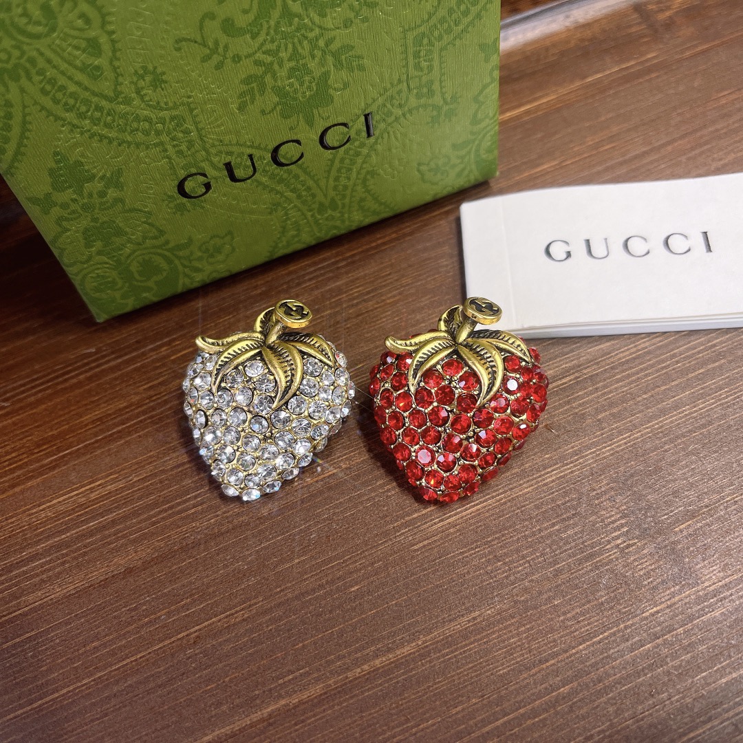 Replica GUCCI Brooch