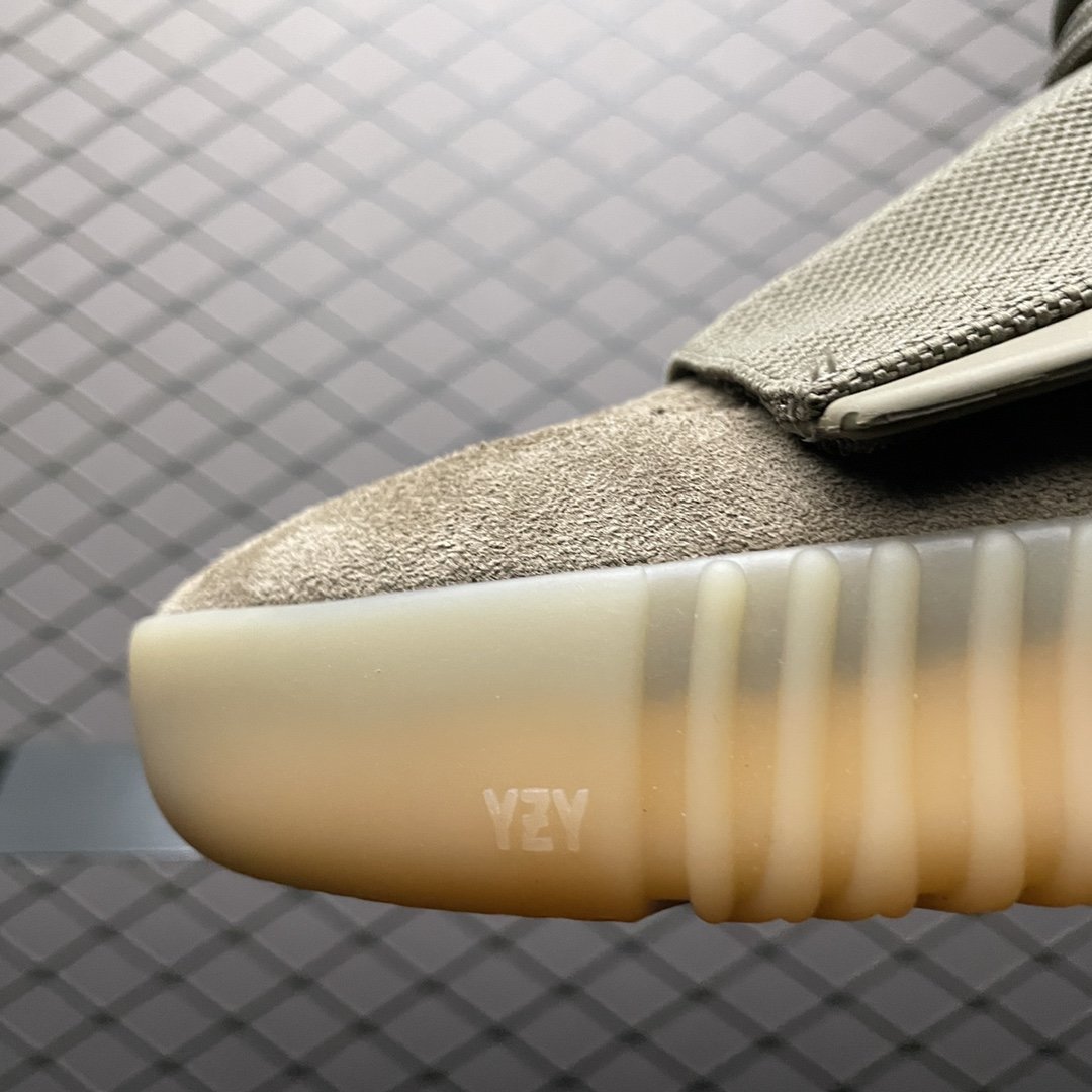 Replica Adidas Yeezy Shoe Adidas  Yeezy 750 Boost BY2456 Size 36-46
