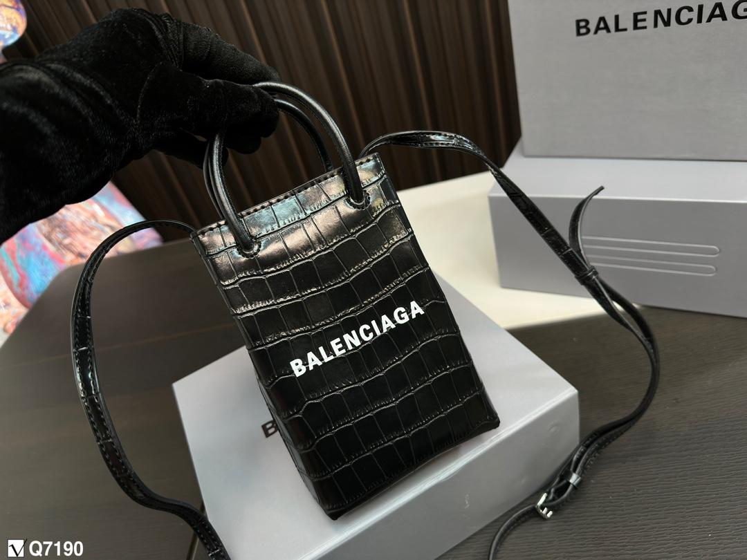 Replica Balenciaga Bag 13*18CM