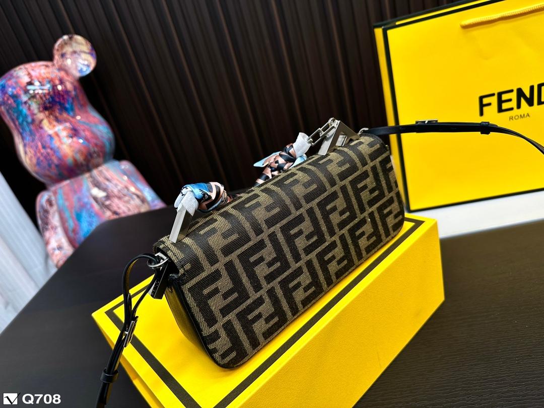 Replica Fendi Bag 23*10CM