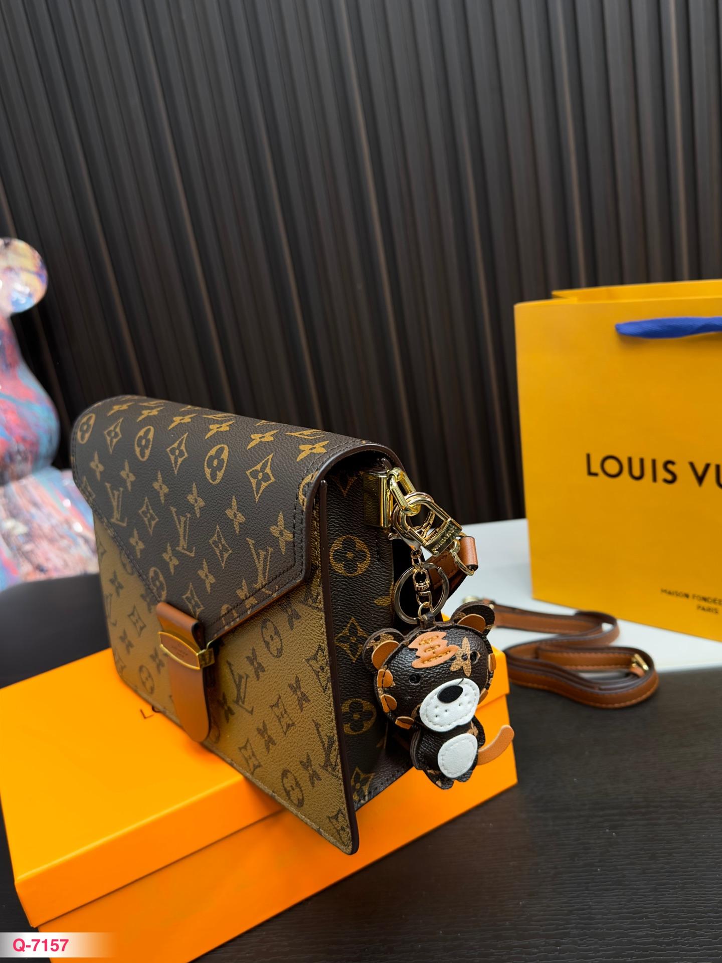 Replica Louis Vuitton Bag 25*19CM