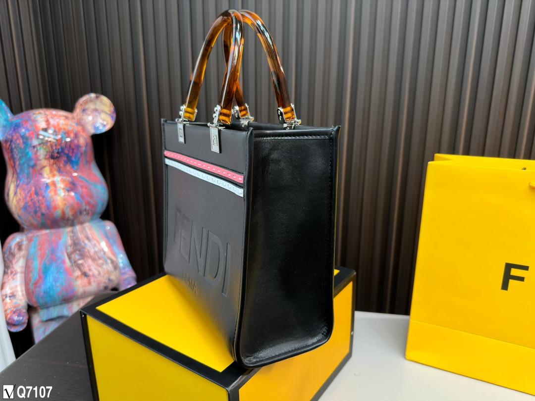 Replica Fendi Bag 25*22CM