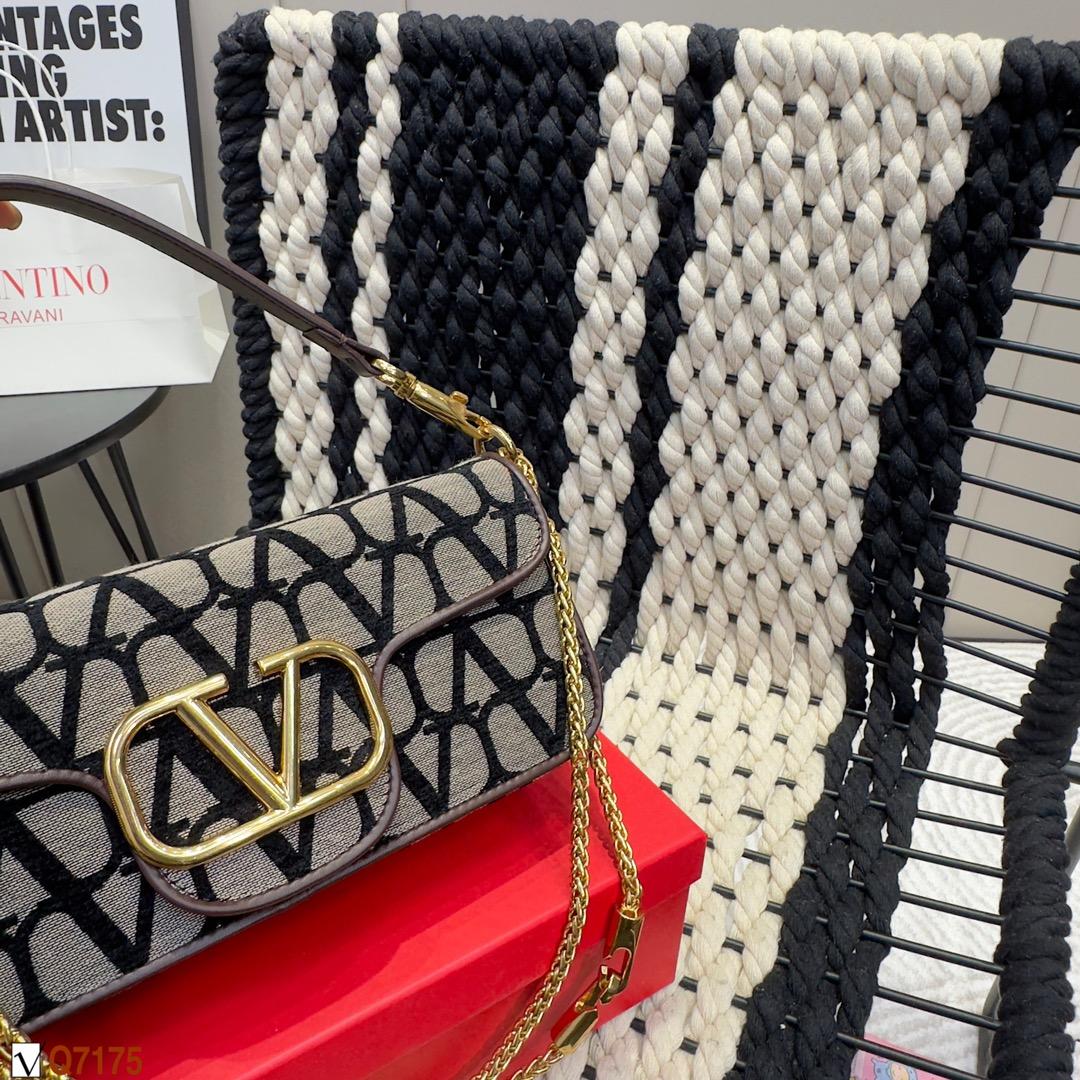 Replica Valentino Bag 20*10CM/28*12CM
