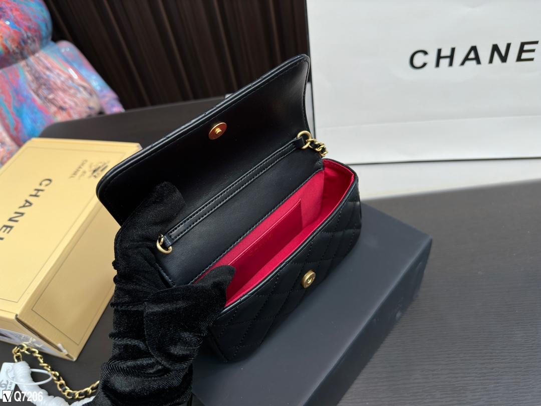 Replica Chanel Bag 10*17CM