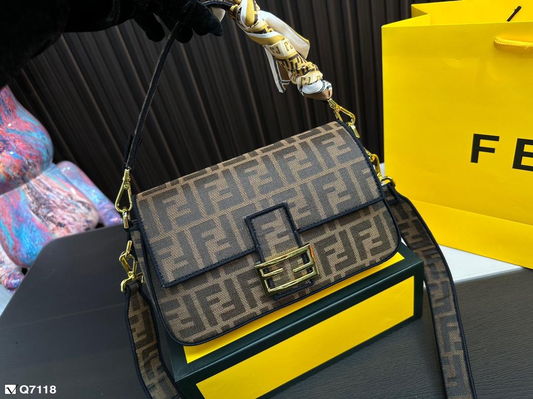 Replica Fendi Bag 25*6*15CM
