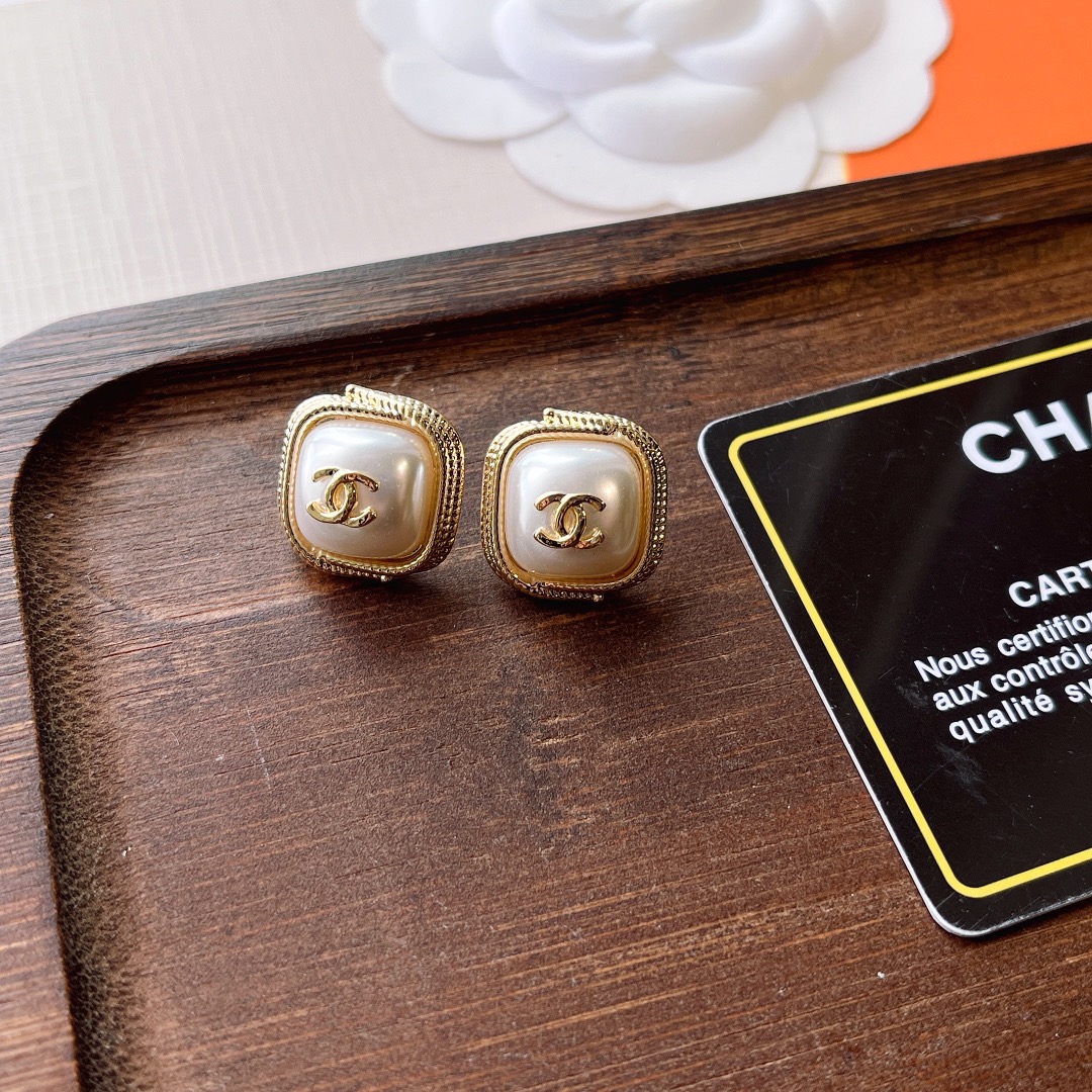 Replica CHANEL Earring