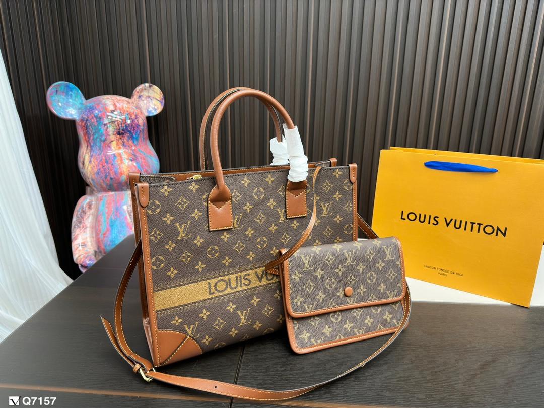 Replica Louis Vuitton Bag 35*27CM