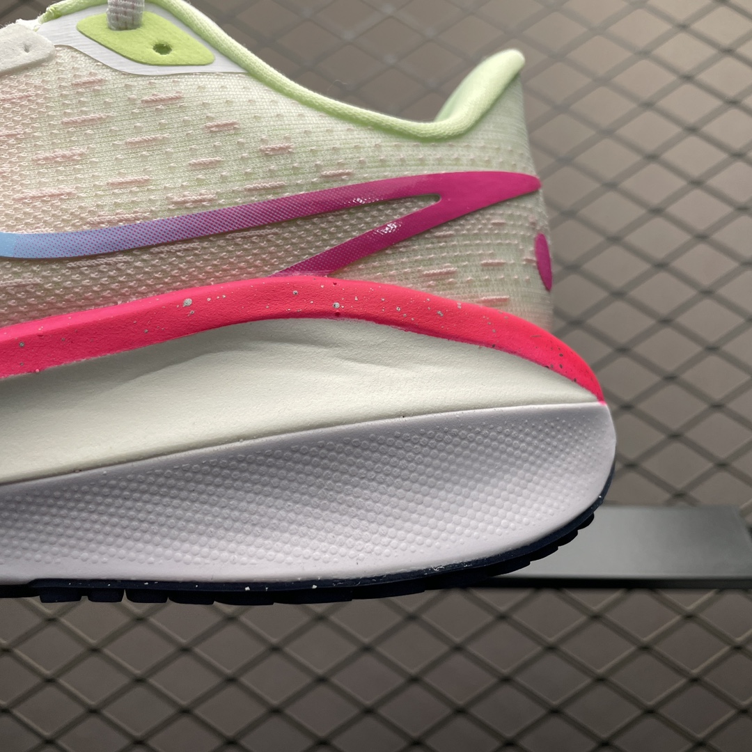Replica Nike Shoe Nike Vomero 17 V17 FZ3974-686 Size 36-40