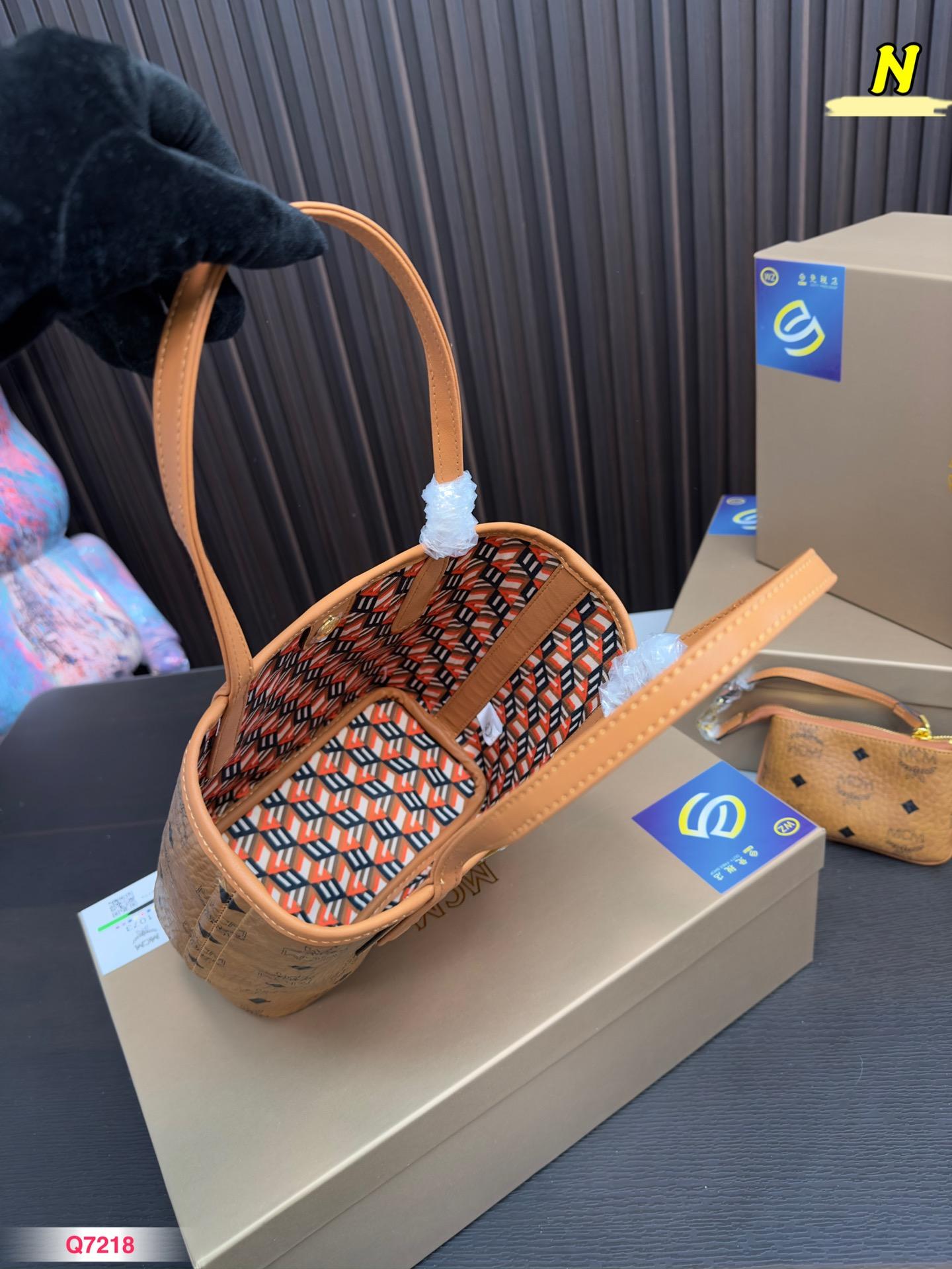 Replica MCM Bag 20*20CM