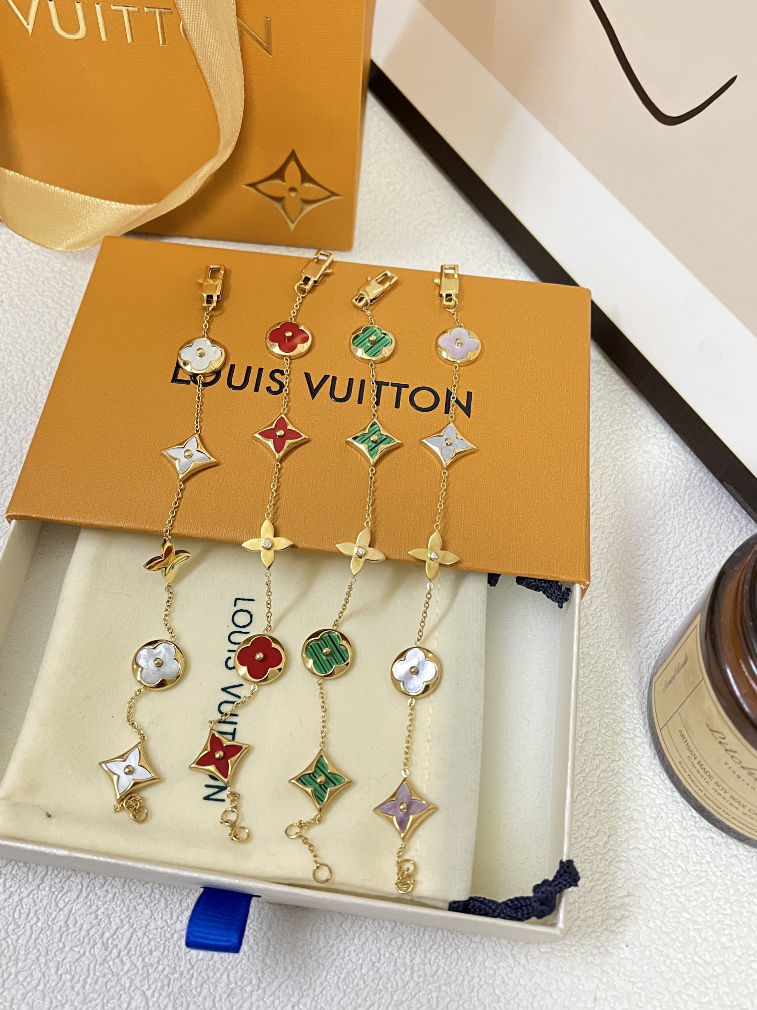 Replica LOUIS VUITTON Bracelet