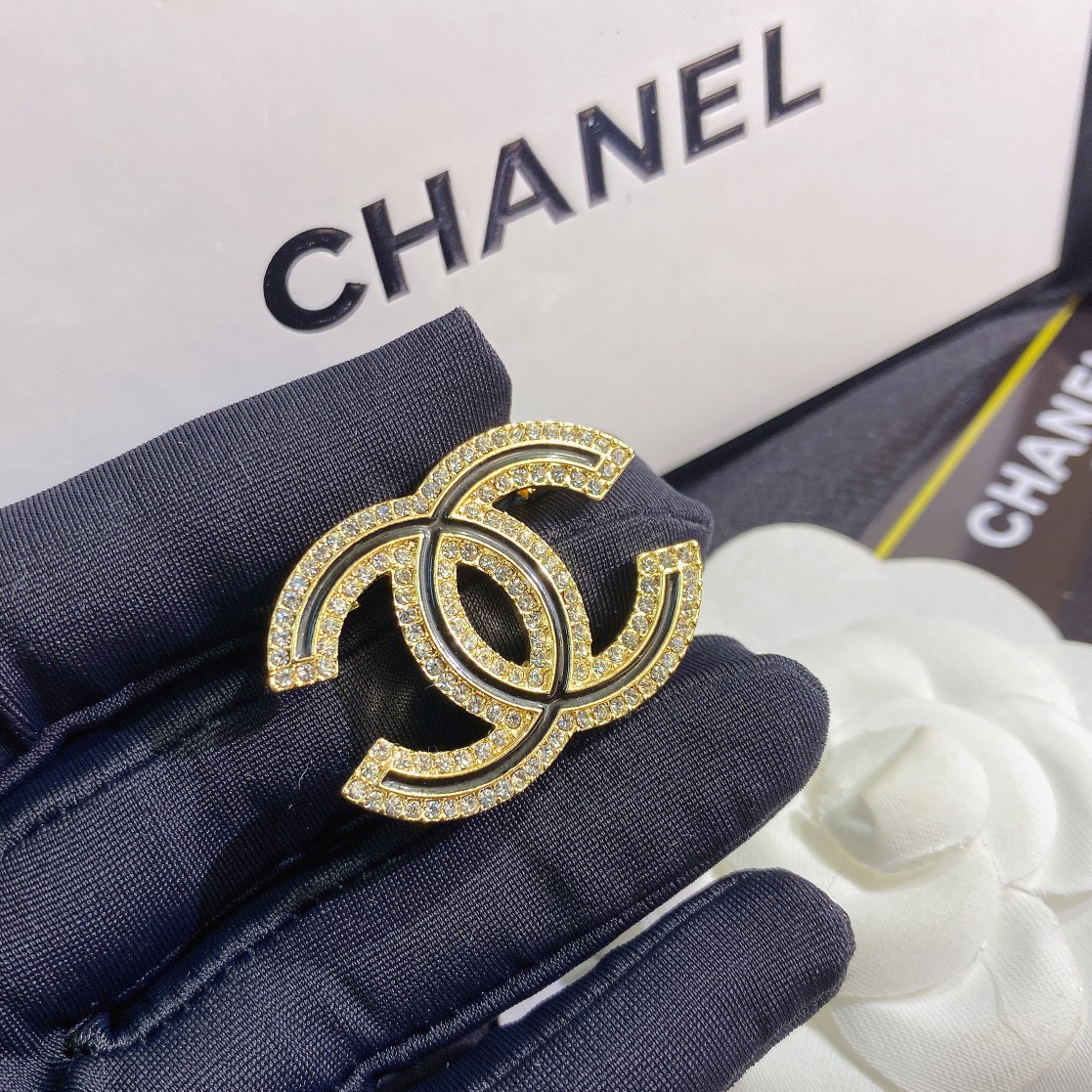 Replica CHANEL Brooch