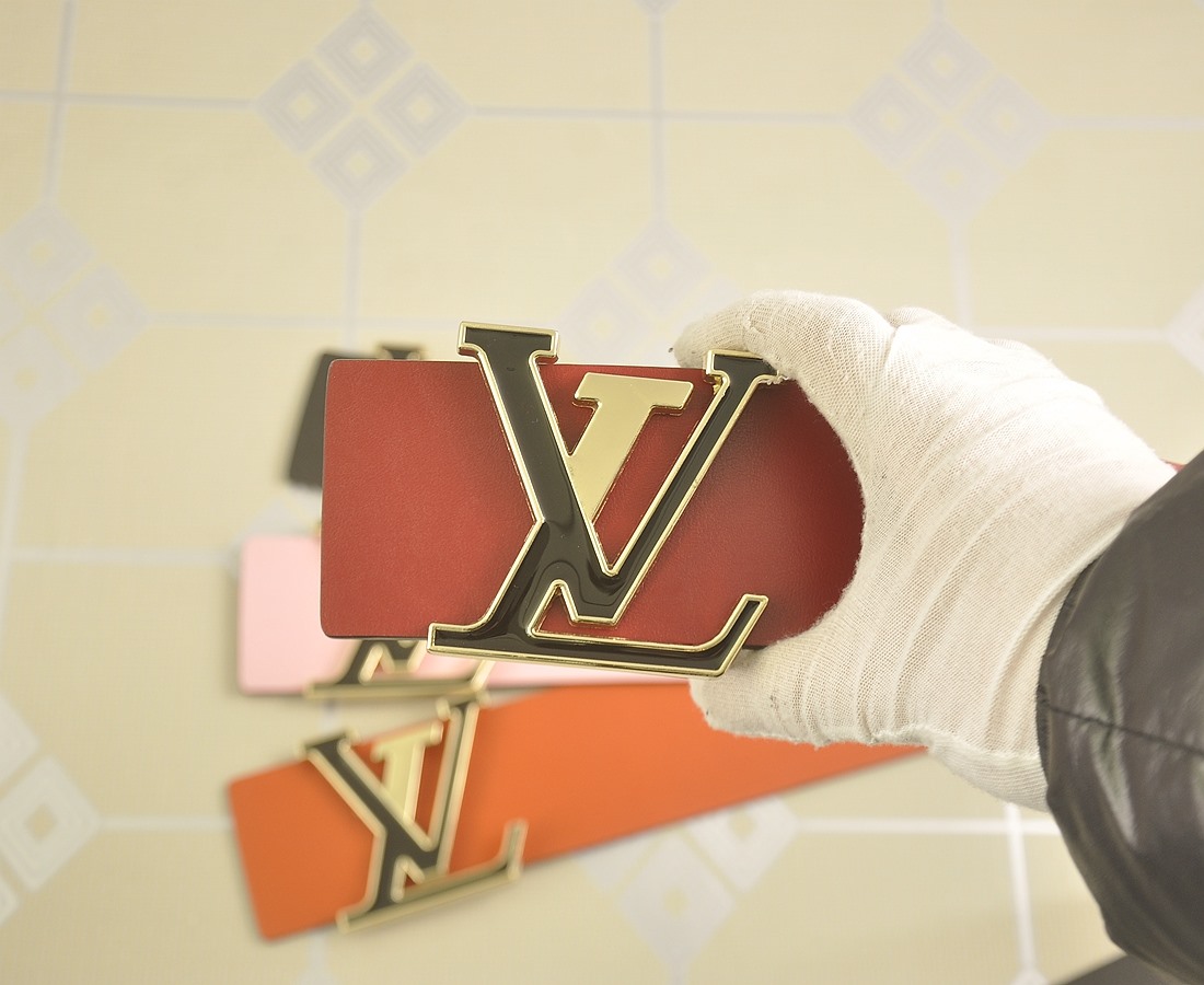Replica LV belt