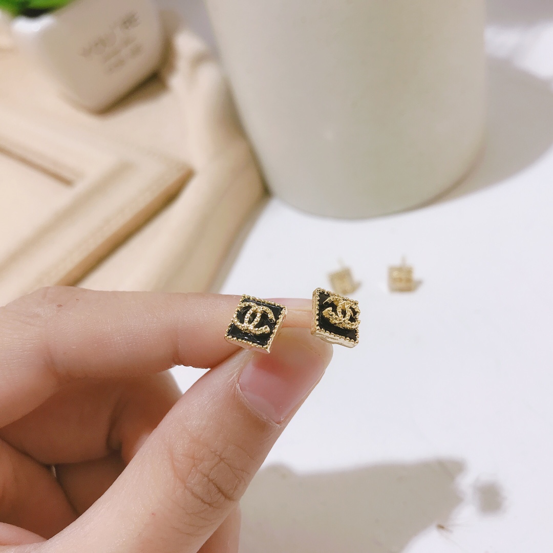 Replica CHANEL Earring
