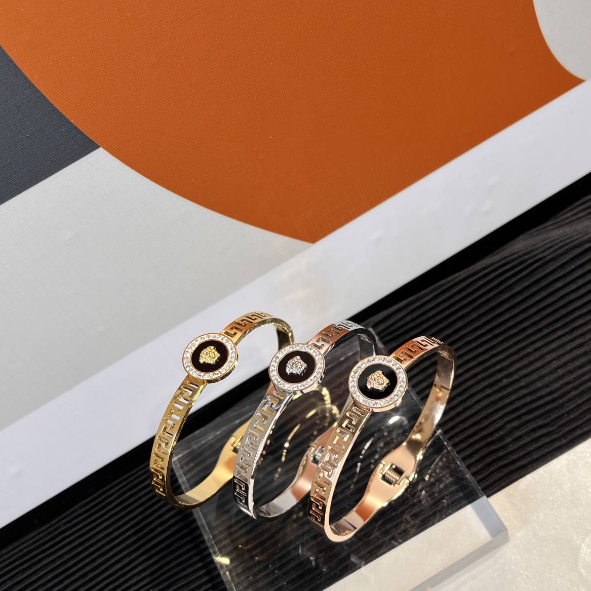 Replica VERSACE Bangle