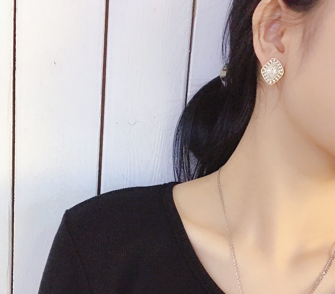 Replica CHANEL Earring