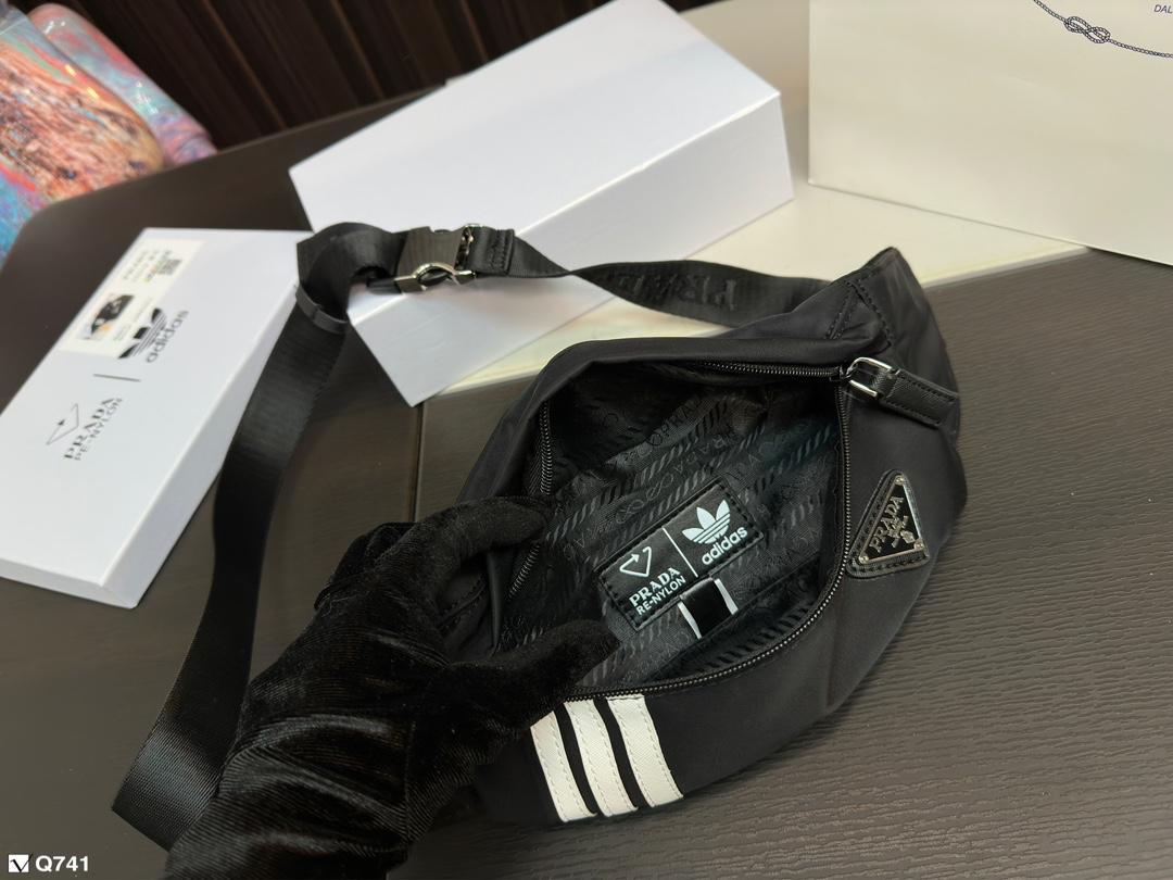 Replica Prada Bag 26*11CM