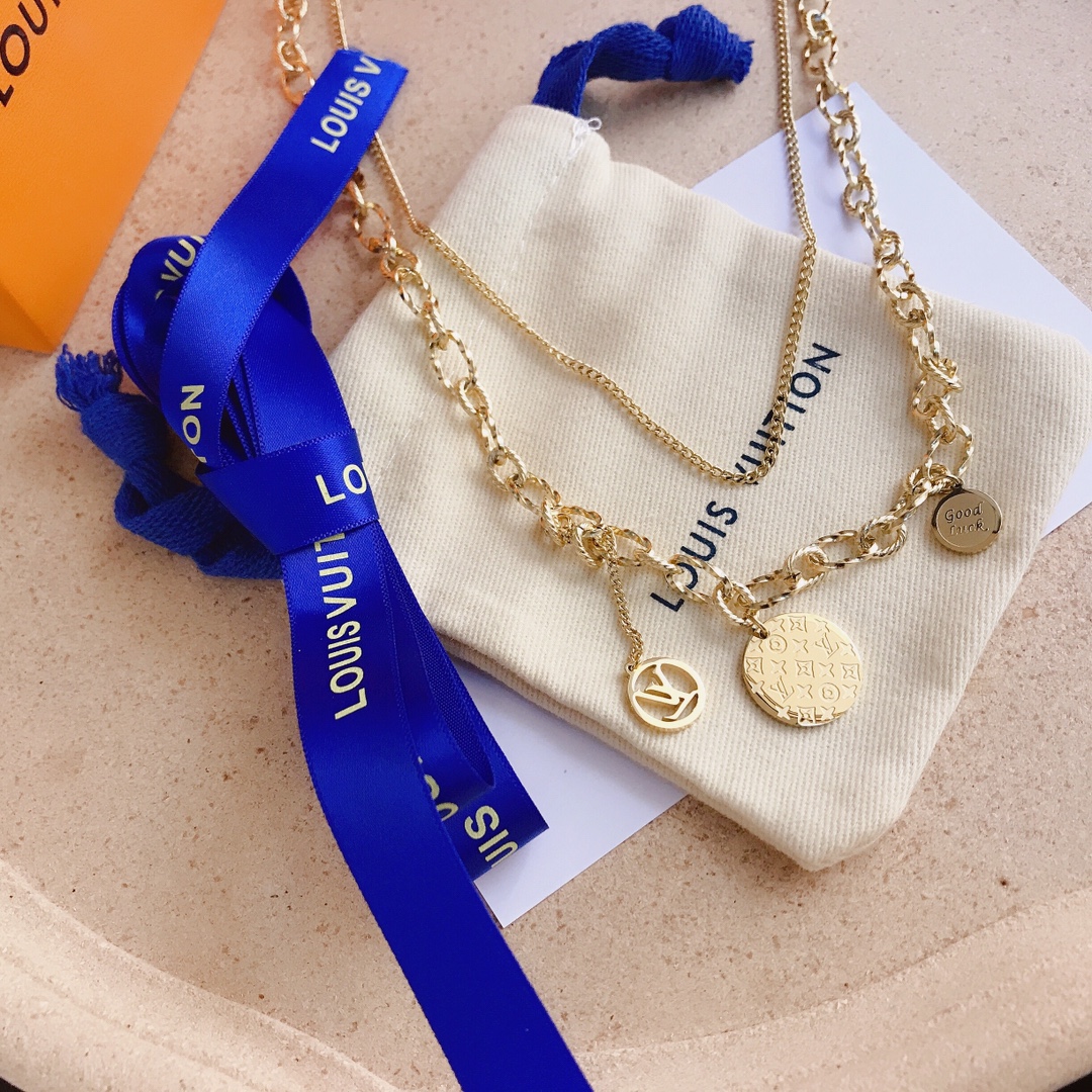 Replica LOUIS VUITTON Necklace