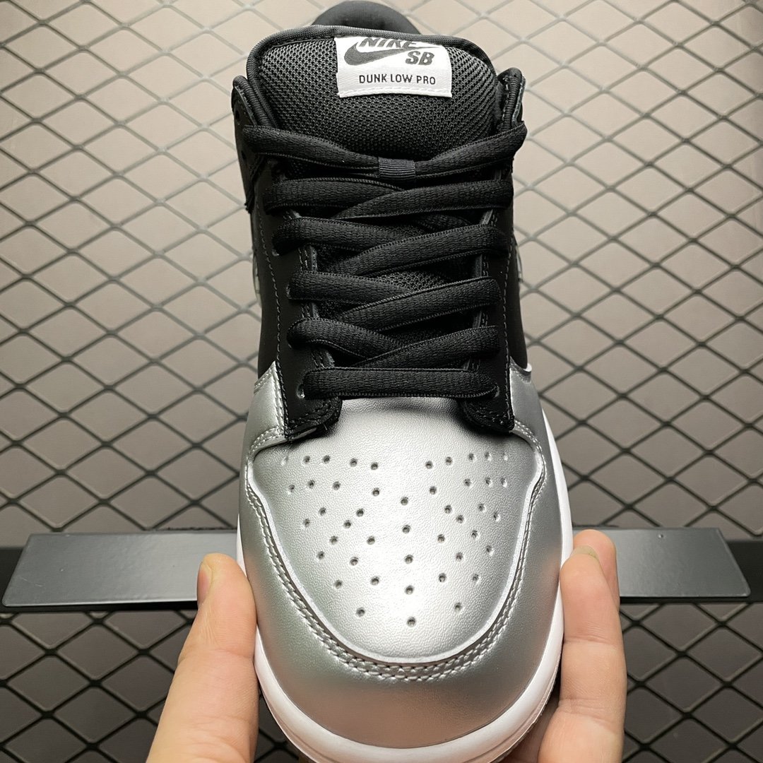Replica Nike Dunk SB Shoe Supreme X Nike SB Dunk Low CK3480-600 40-45
