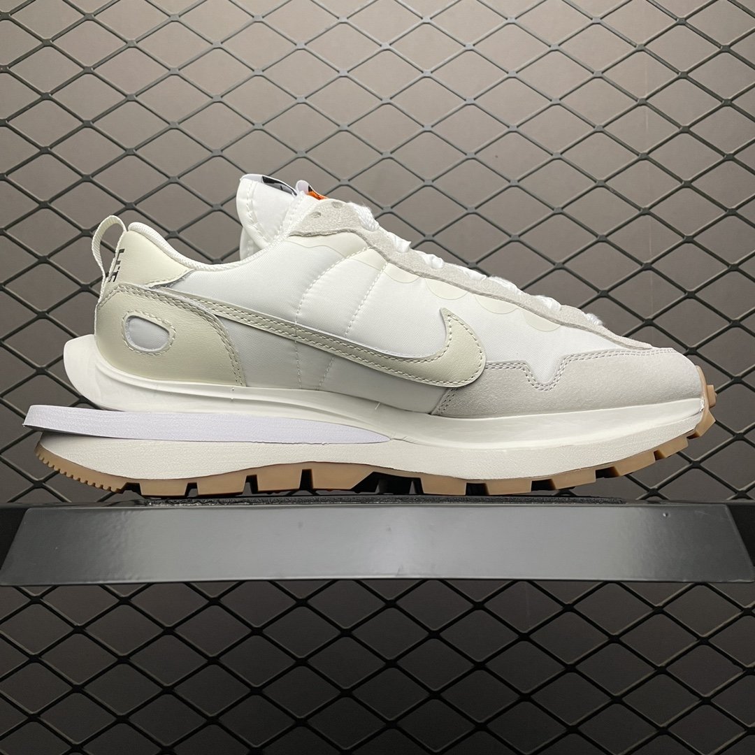 Replica Nike Shoe Sacai X Nike Vaporwaffle DD1875-100 Size 36-47