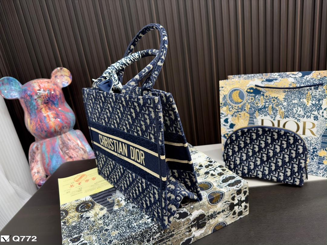 Replica Dior Bag 39*33CM/33*26CM