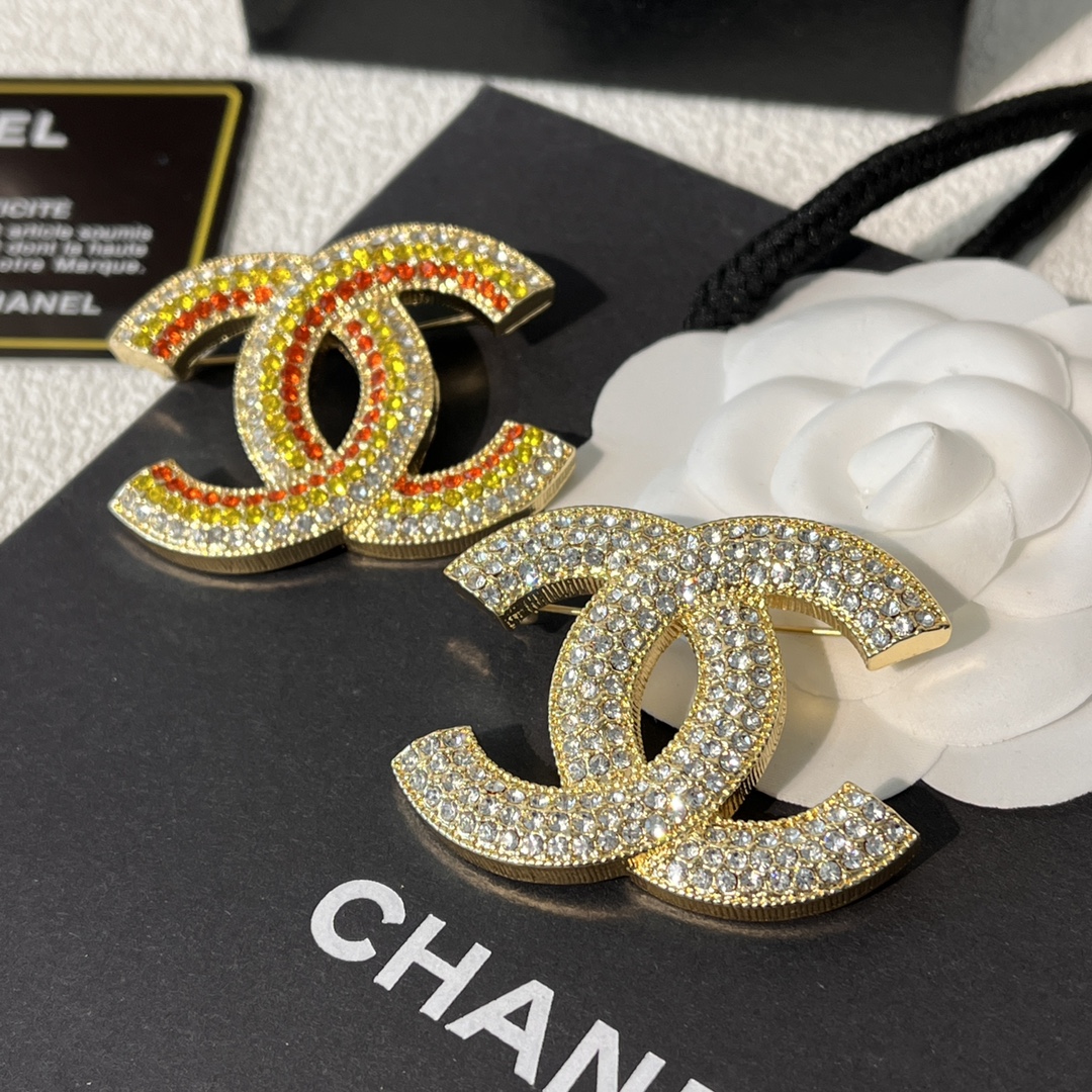 Replica CHANEL Brooch