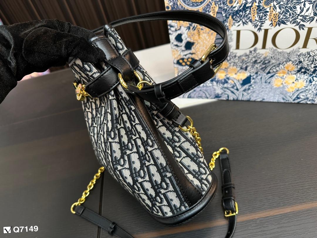 Replica Dior Bag 24*24CM