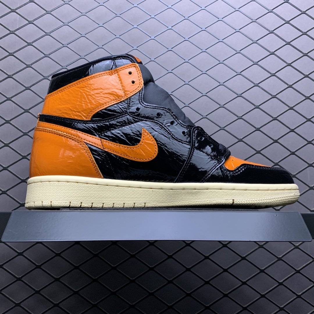 Replica Air Jordan Shoe Jordan 1 Shattered Backboard 555088-028 40-47