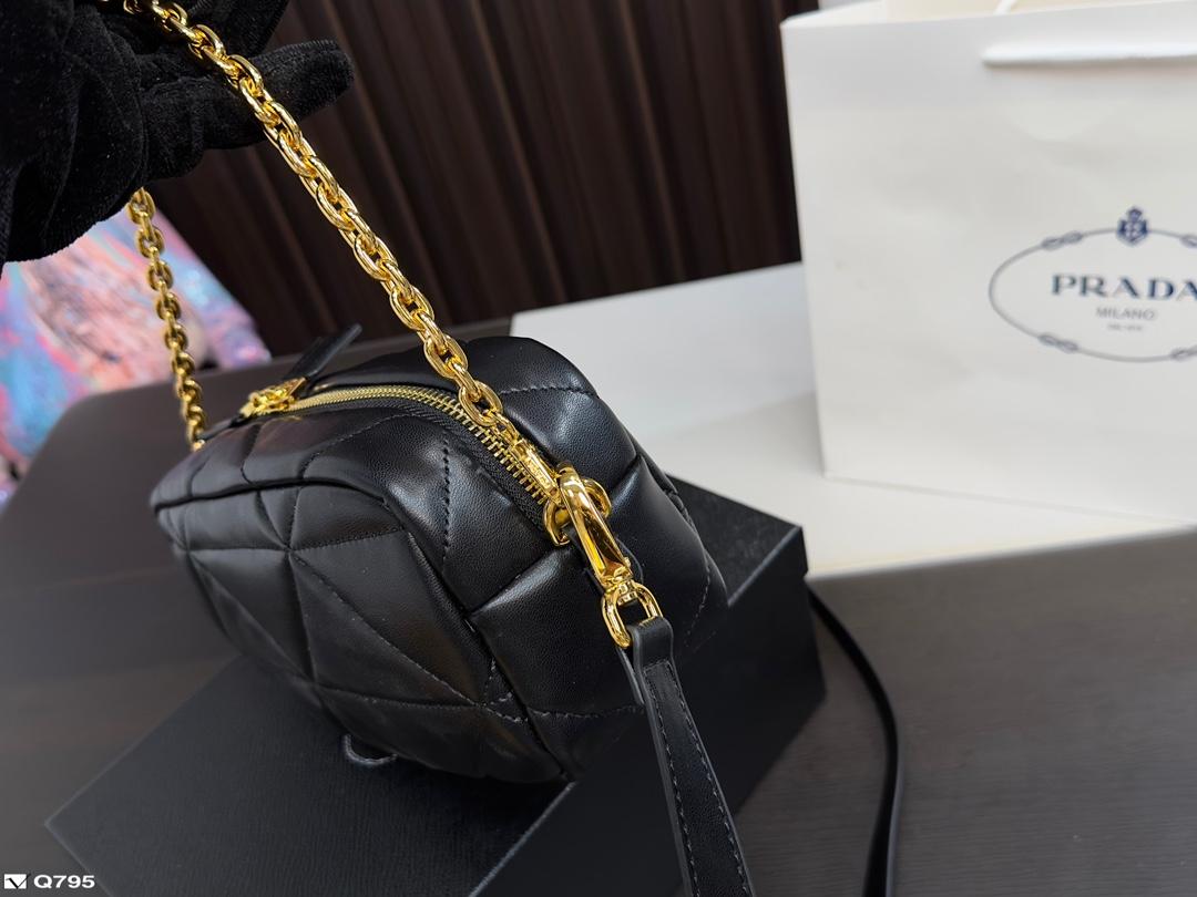 Replica Prada Bag 22*12CM